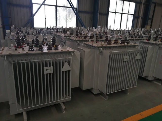 庆城S11-800KVA油浸式变压器